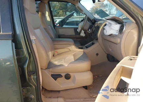 2004 Ford Expedition Eddie Bauer from USA, damaged, VIN 1FMPU18L44LB88612